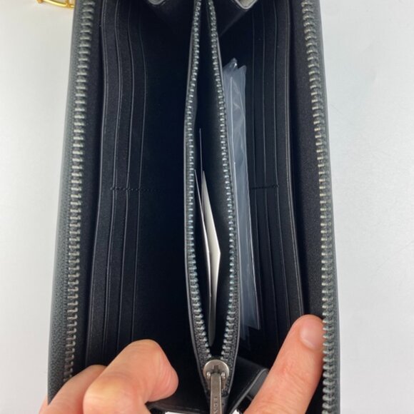 COACH CE551 Accordion Zip Wallet in Signature Emboss LT, QB/Black - Picture 5 of 5